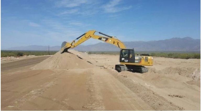 En Chile avanzaron con las obras, en Chubut aún se aguarda.