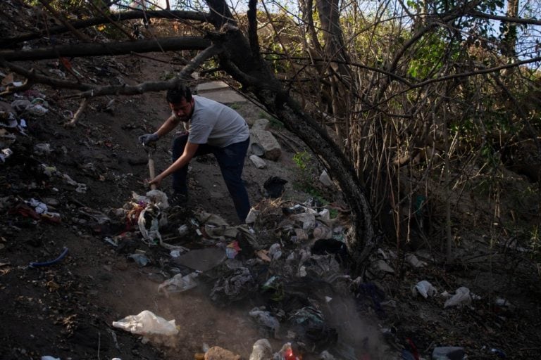 Alta Gracia Somos Todxs una campaña con acciones: limpiaron una zona del arroyo.