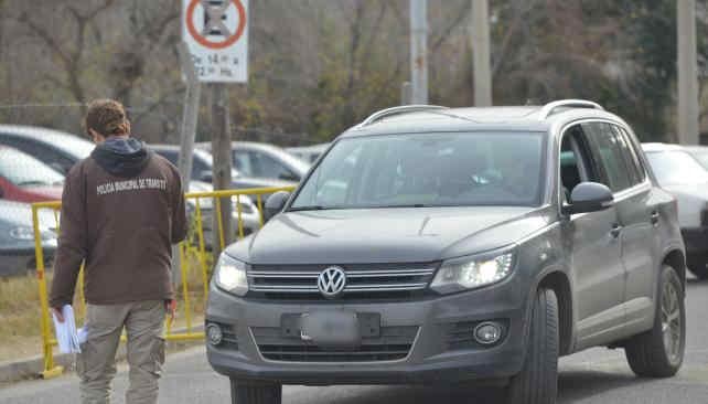 El estacionamiento, una de las pruebas más difíciles de sortear.