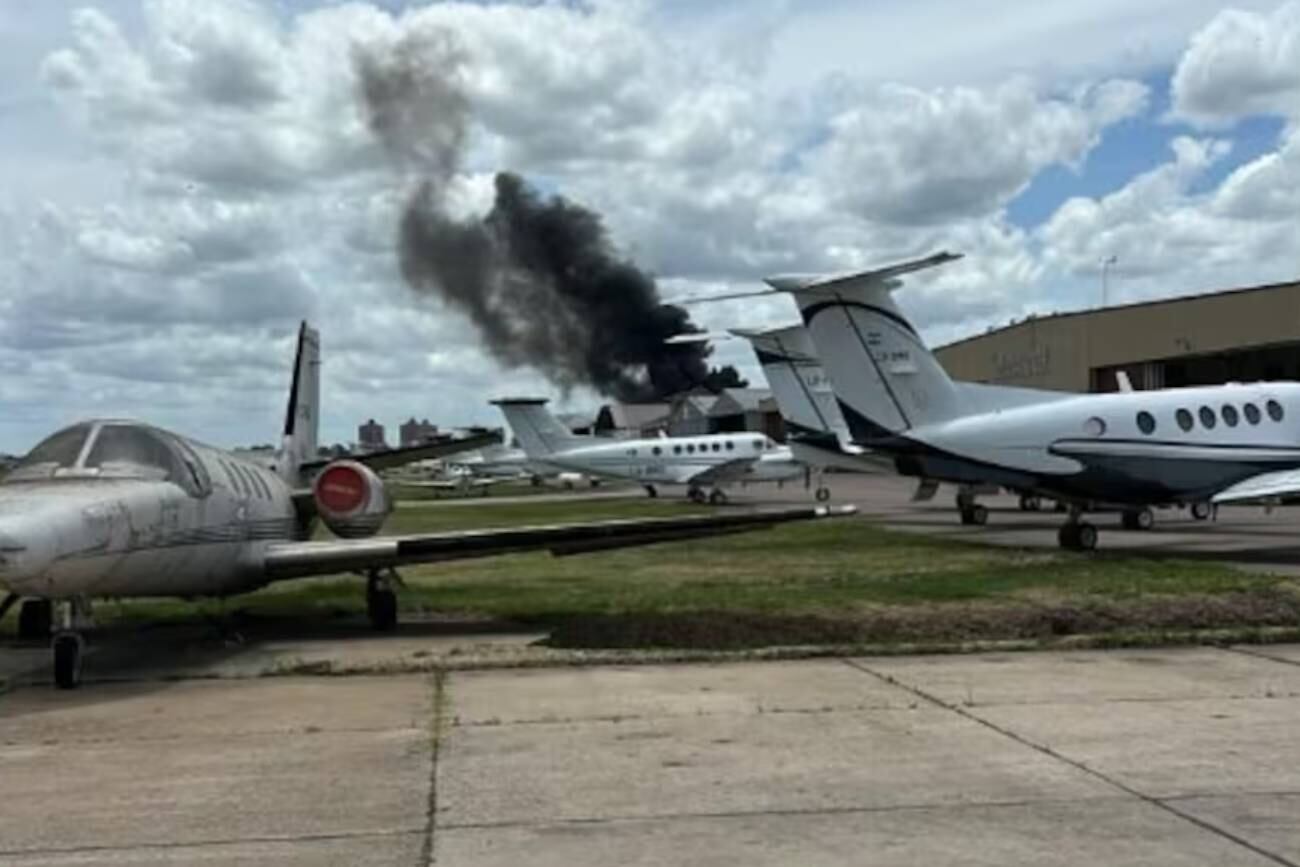 Accidente con una avioneta en San Fernando (Gentileza La Nación).