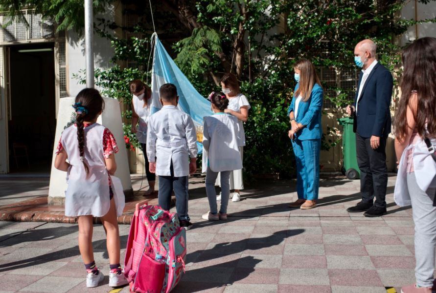 Rodríguez Larreta, sobre la vuelta a clases: “Es un día de muchísimo orgullo y alegría, tan necesario para los chicos”.