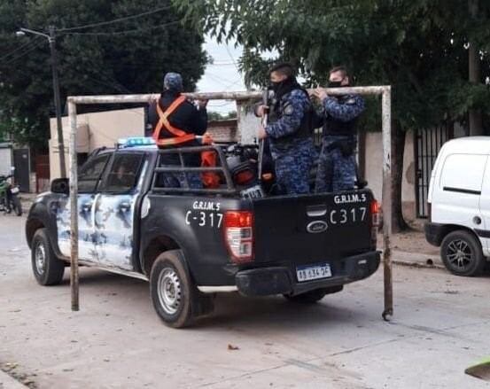 Secuestraron los arcos de una cancha.