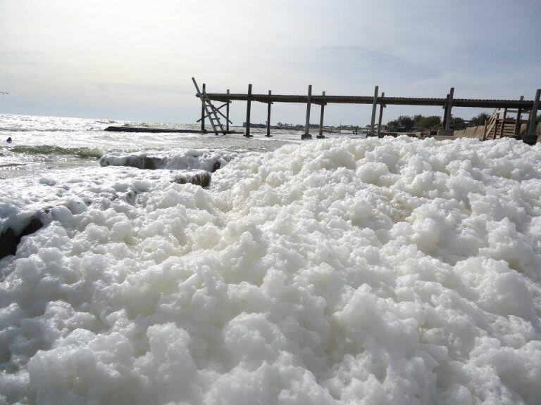 Espuma de sal. Agosto 2012 - PH Mariana Zapata (Había una vez)