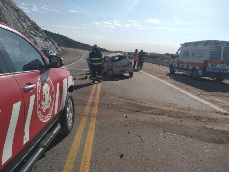 Asistieron al lugar, Bomberos de Icho Cruz y el Servicio de Emergencias del Sur de Punilla.