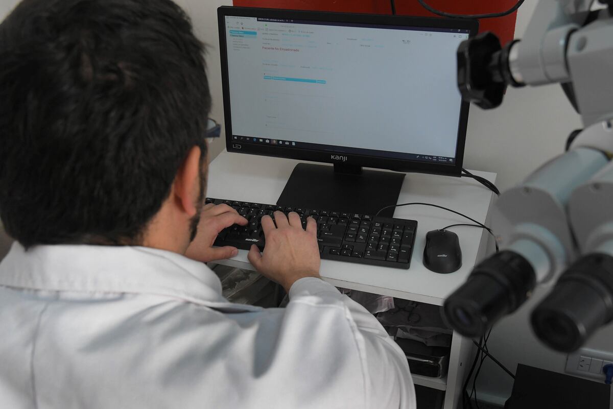 Córdoba adhiere a la historia clínica única electrónica