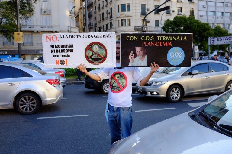 Protestas en el Obelisco (Foto: Clarín)