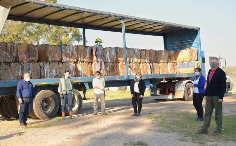 Venta de cartón para reciclaje por parte del Municipio de Arroyito