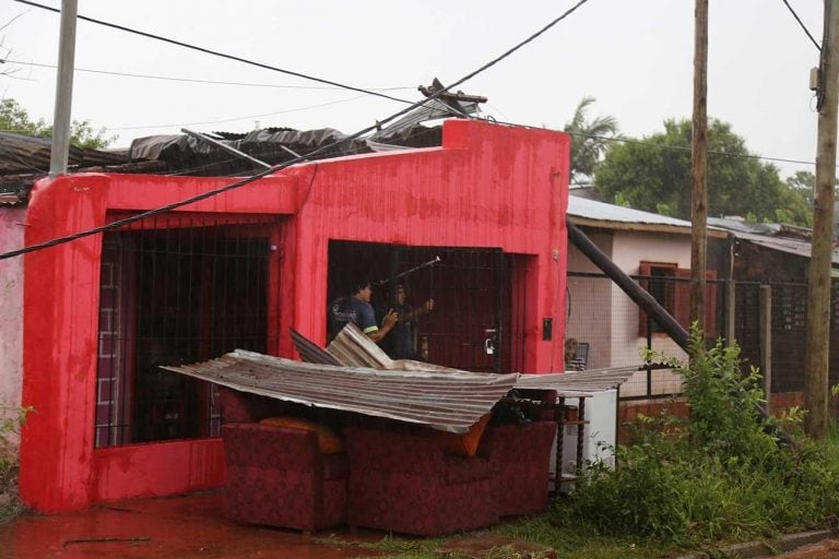 La tormenta de este miércoles 4 de diciembre golpeó a varias familias de Posadas y Garupá.