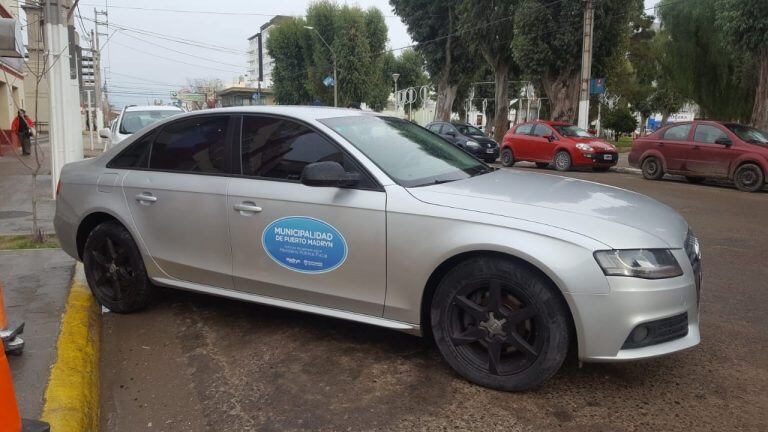 El Audi estará en manos del municipio por un año.