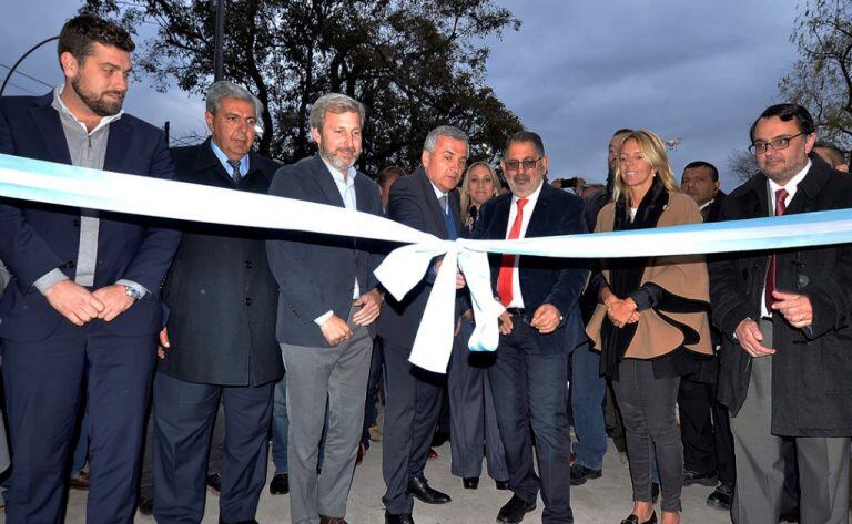 Corte de cintas en el Parque Lineal Xibi Xibi.