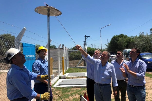 Schiaretti inauguró gasoductos troncales en el sudeste de la provincia.