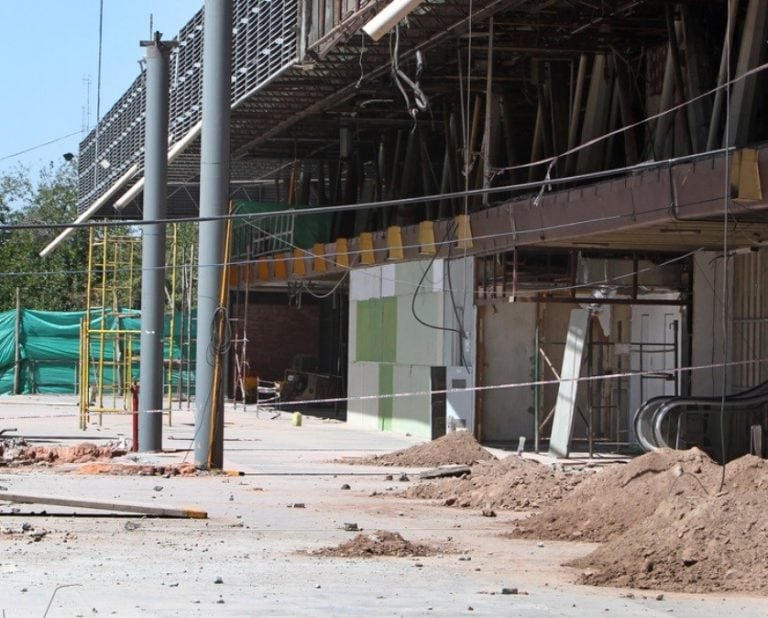 Quejas por las obras en la terminal de Ómnibus.