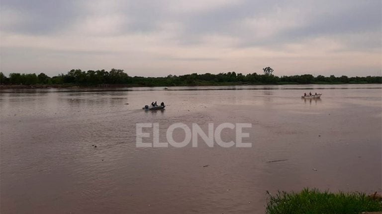 Búsqueda de Fiorella en Rio Paraná