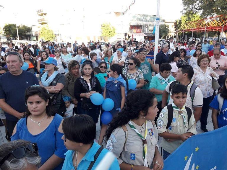 Frases como "Vale toda vida", "Mi vida está en tus manos" y "Formosa defiende las dos vidas" se leían en las pancartas