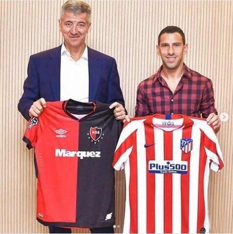 Maxi Rodríguez volvió al estadio del Atlético Madrid. (Instagram)