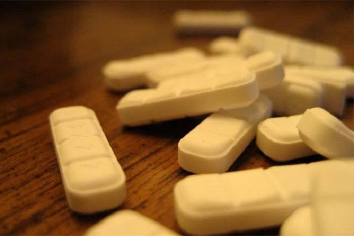 Maxi ingirió pastillas de Clonazepam, según fuentes oficiales.