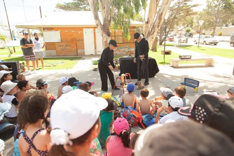 Festival de Títeres y Teatro