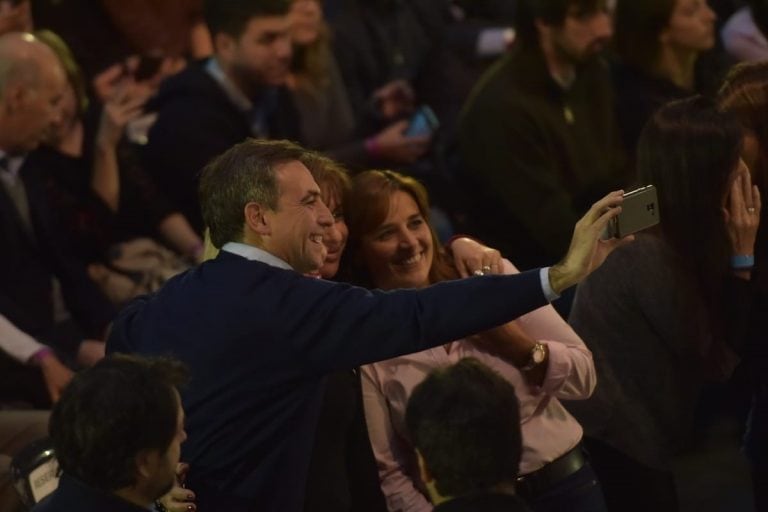 El acto de Macri de cierre de campaña en Córdoba, en la Plaza de la Música.