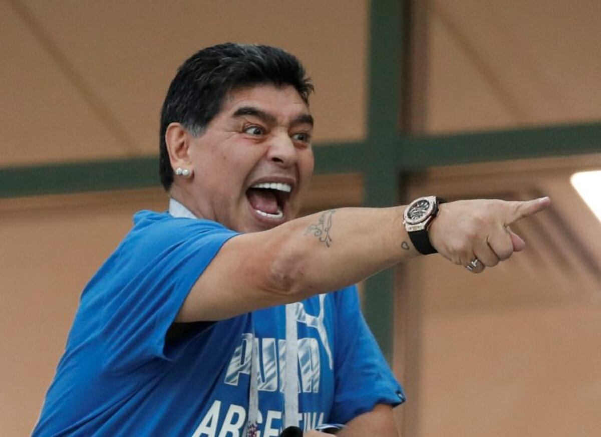 Maradona exigió tener una reunión con los jugadores para pedirles que defiendan el prestigio de la Selección