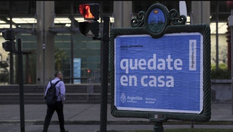 El joven no cumplió con la cuarentena obligatoria (Foto: web)