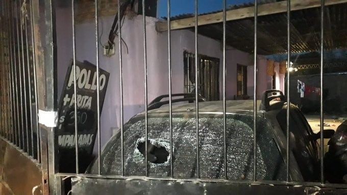 Así quedó la vivienda del barrio Escritores Argentinos donde se produjo el doble homicidio.