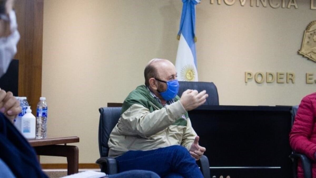 Insfrán se demora para reactivar la actividad privada en la provincia