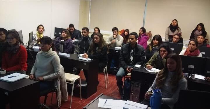 Capacitaron a alumnos de Ciencias Naturales para realizar el censo forestal. (Municipalidad de Salta)