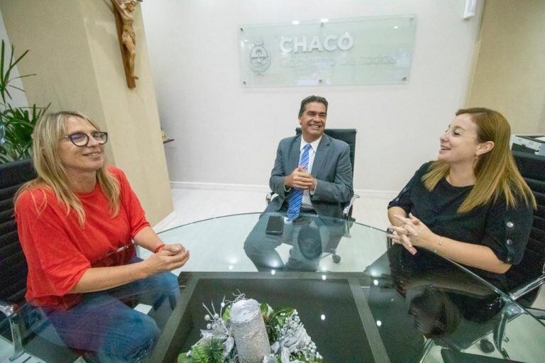 El gobernador del Chaco, Jorge Capitanich, se reunió con los intendentes de Charata, Miraflores, Pampa del Indio y San Bernardo.