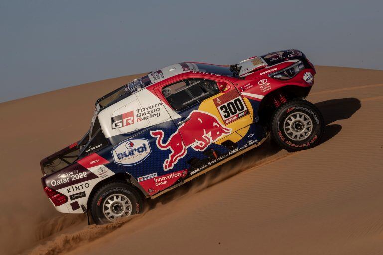 El catarí Nasser Al Attiyah y el francés Matthieu Baumel, con Toyota. Los ganadores de 2019, en su intento por repetir la victoria.