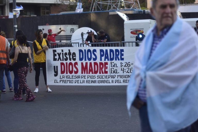 Las fotos de la marcha del Sí se Puede de Macri en Córdoba en el cierre de campaña.