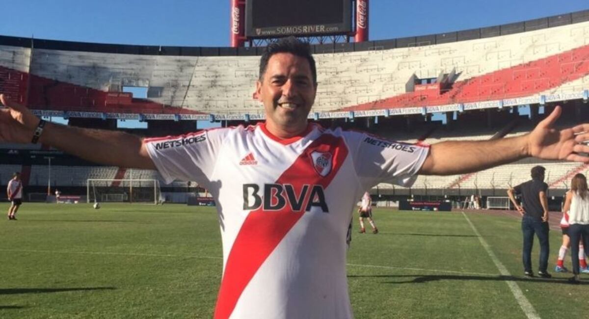 Mariano Iúdica fue silbado por los hinchas de River en la fiesta del 9/12