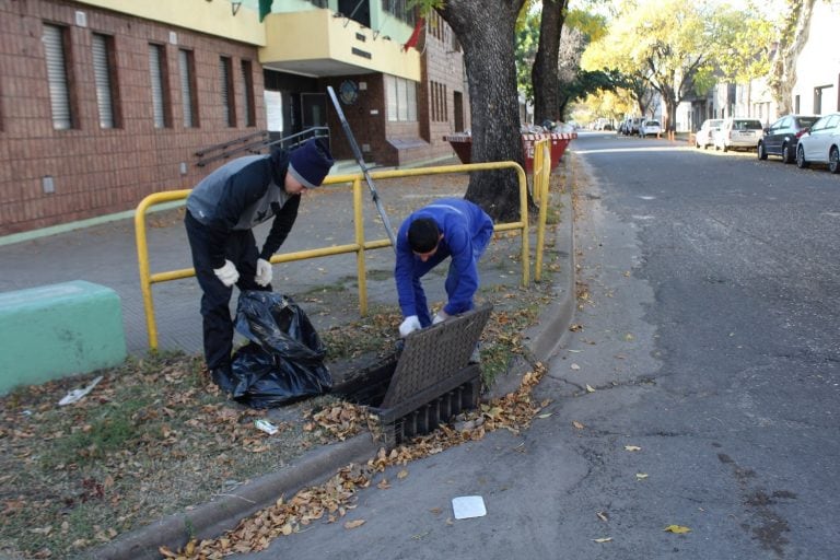 Intervención de la Municipalidad en barrio España y Hospitales