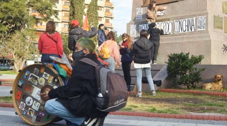 Protestan contra el acuerdo con China (Vía Santa Rosa)