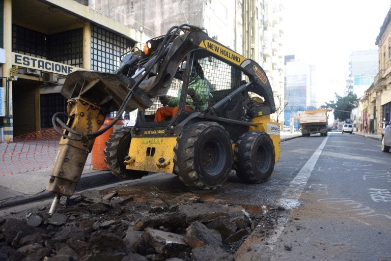 Lanzan segunda etapa de plan para pavimentar 800 cuadras de Rosario (Municipalidad de Rosario)