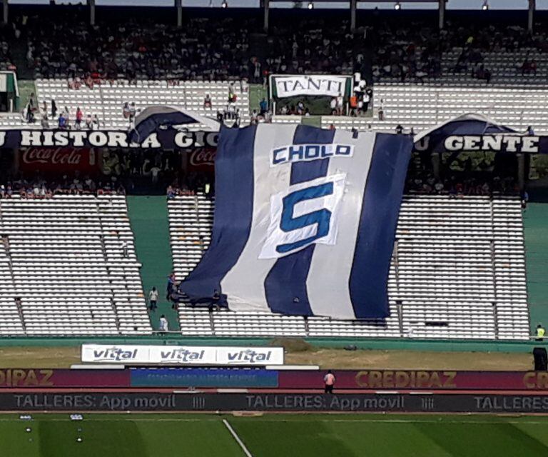 Bandera Cholo Guiñazú