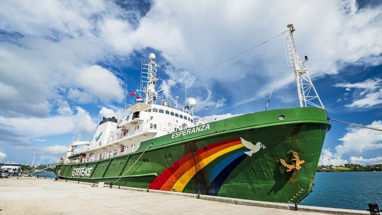 El Esperanza estuvo amarrado en el muelle Piedrabuena un par de días.