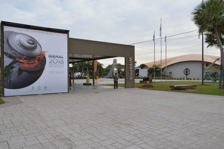 Entrada al Domo del Centenario (Web).