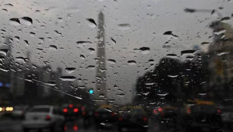 Alerta naranja en la Ciudad por tormentas fuertes: cuáles son las recomendaciones del SMN