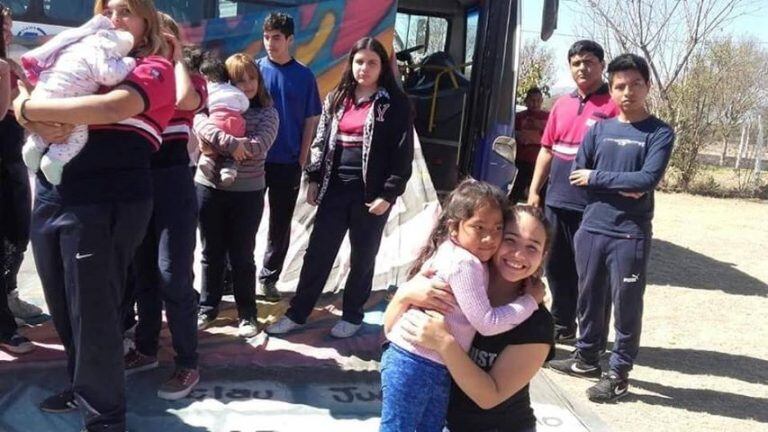 Alumnos del Liceo y de la escuela albergue. (Liceo Cultural Docente de Salta)