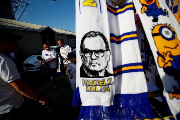 La emotiva carta que le escribieron los hinchas del Leeds a Bielsa