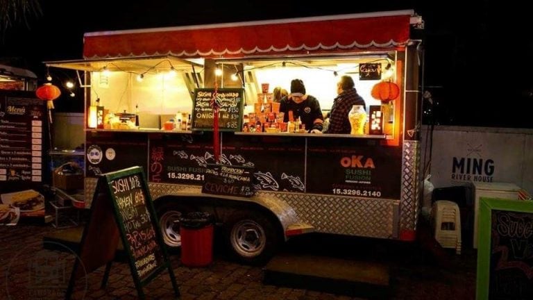 El evento contará con los mejores food trucks para todos los asistentes.