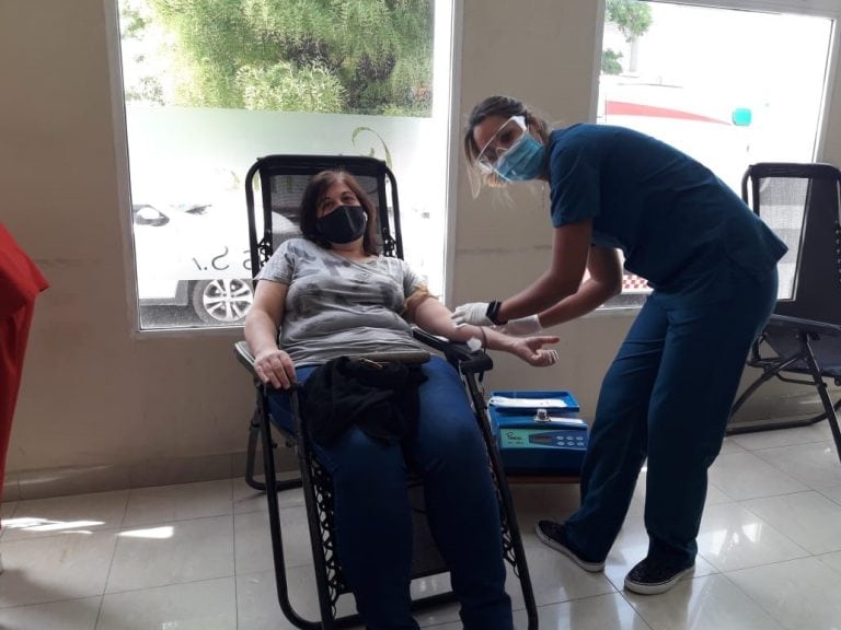 Donación de sangre, mesa de cooperativas