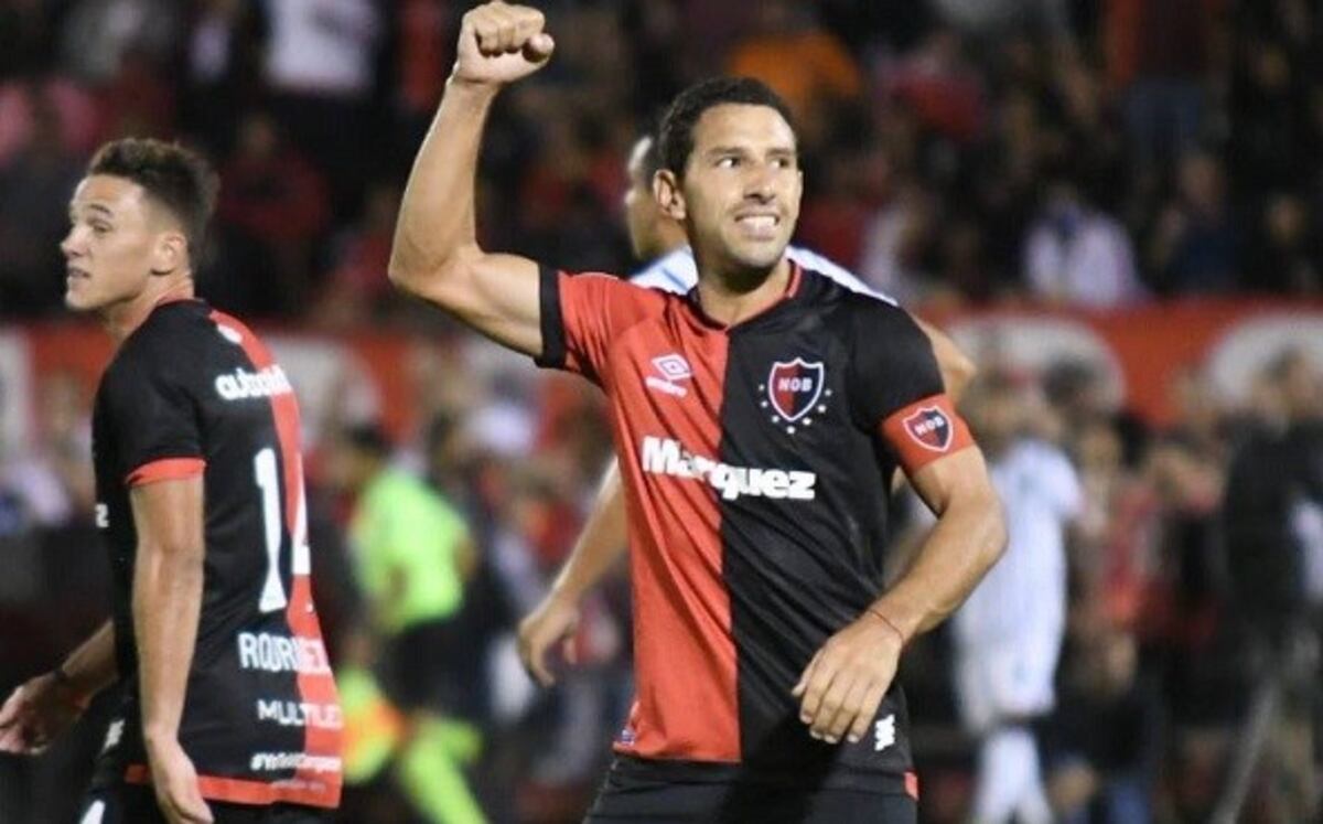Maxi Rodríguez salió con una molestia ante los sanjuaninos y se le harán estudios