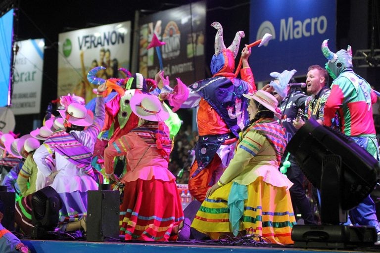 Noche del Lunes en Jesús María.