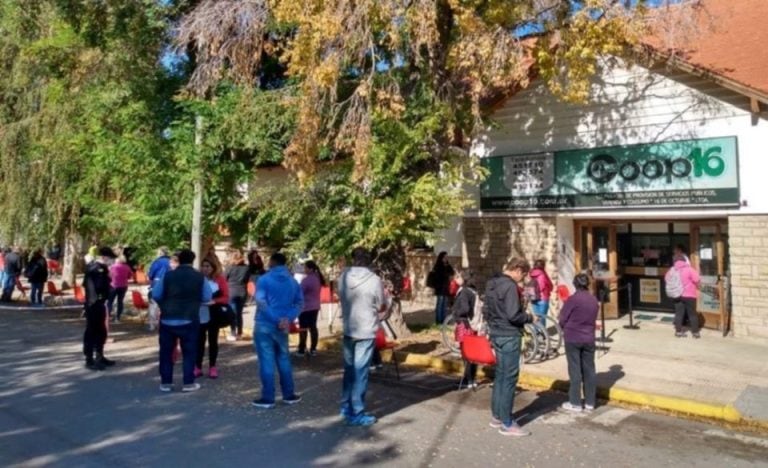 La administración de la Coop. 16 de Octubre elaboró un comunicado de prensa informando sobre las facturas de  los usuarios.
foto: Diario El Chubut