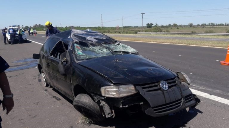 Vuelco en RN 12
Crédito: Bomberos Ceibas