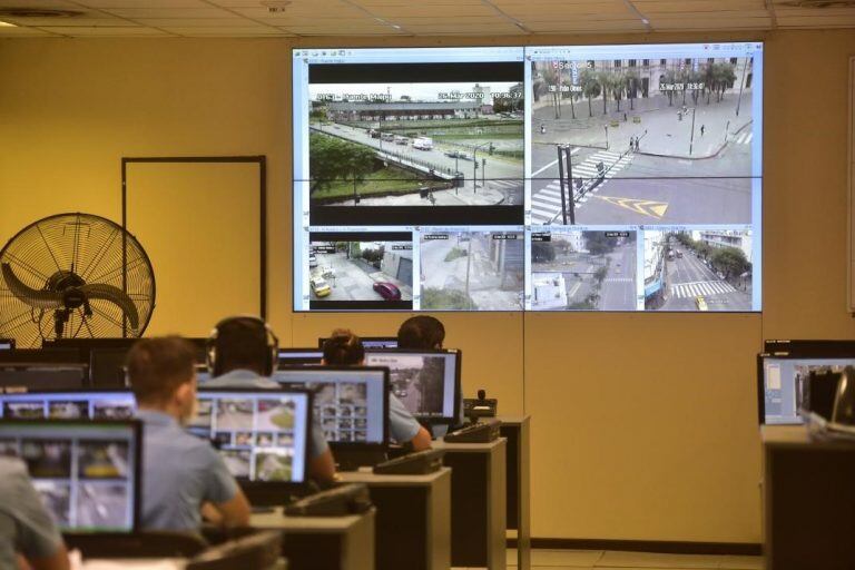 Central de control de cámaras de la Policía de Córdoba.