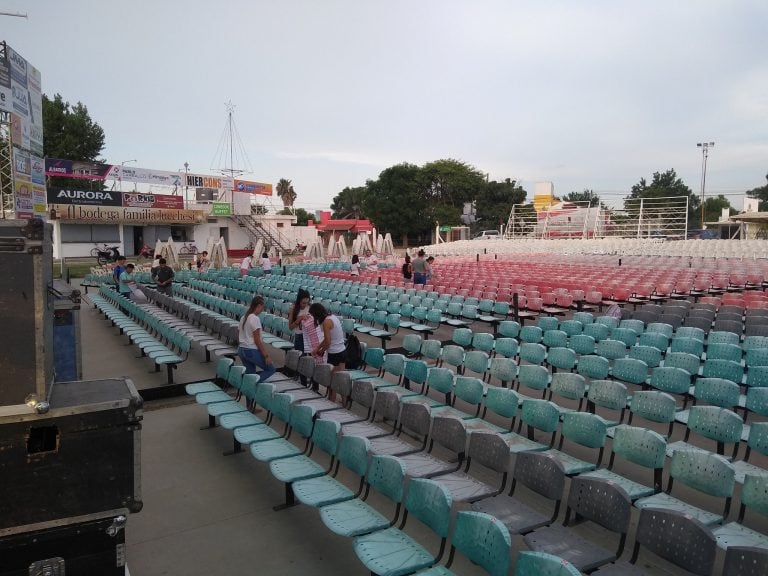 Festival Nacional de Folklore en el Agua - Villa del Rosario