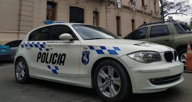 El BMW mal habido por el narcotráfico ahora presta servicio a la comunidad desde las filas de la Policía de la Provincia.