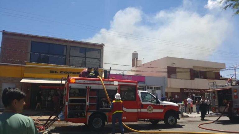 Incendio en Neuquén (Río Negro).